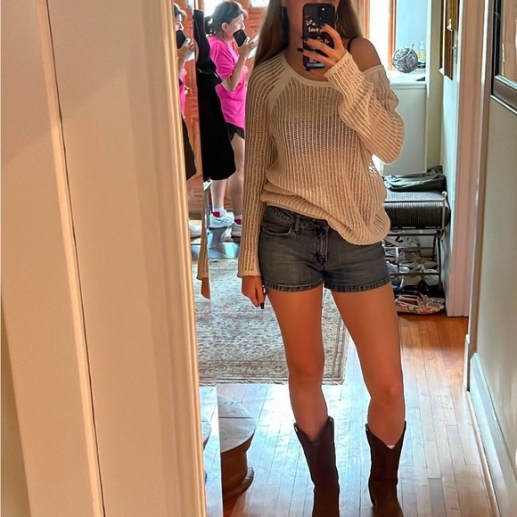 White crochet top - Picture 2 of 3